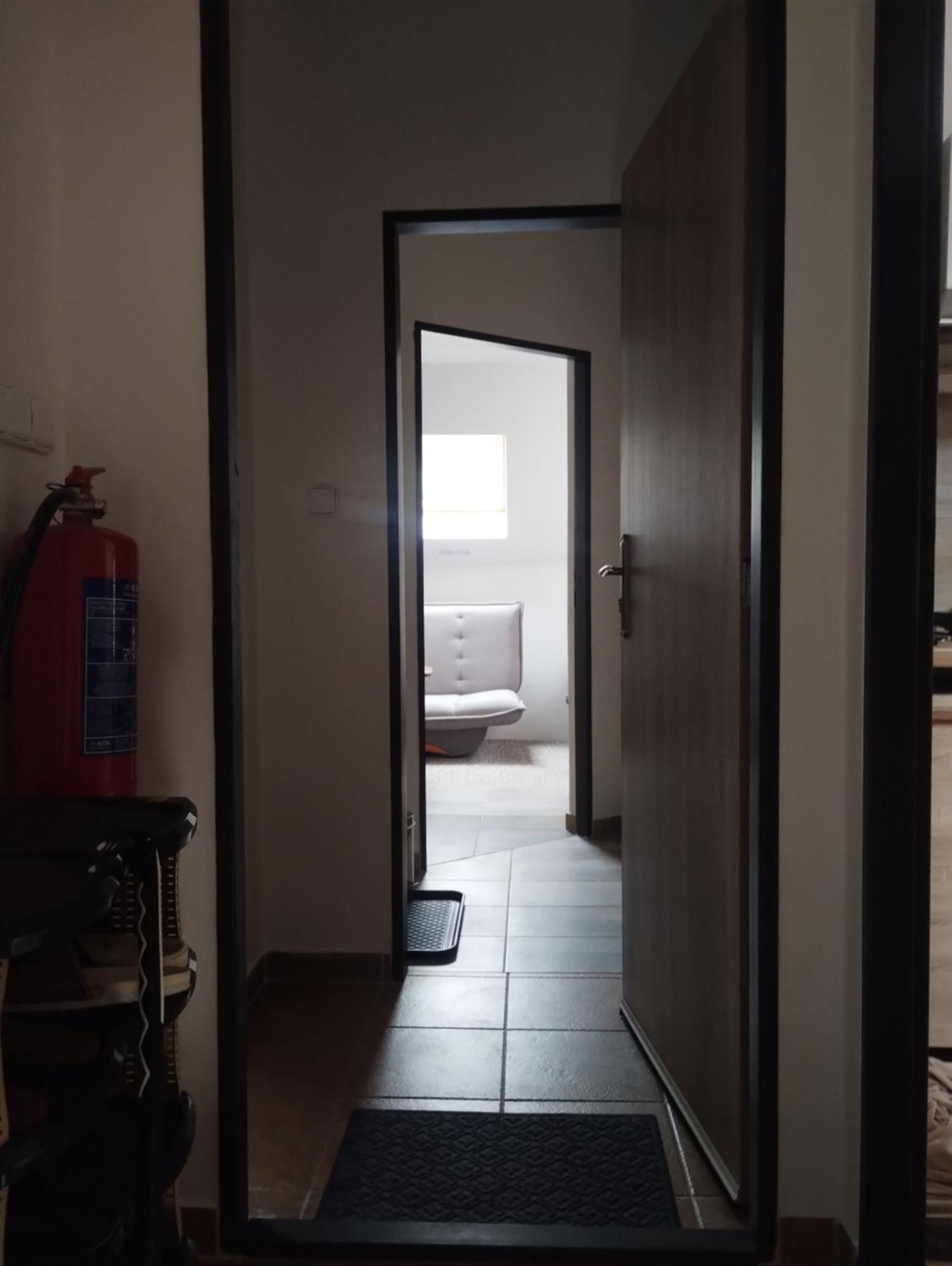 Ubytovani Pod Jezem Loket Exteriör bild
